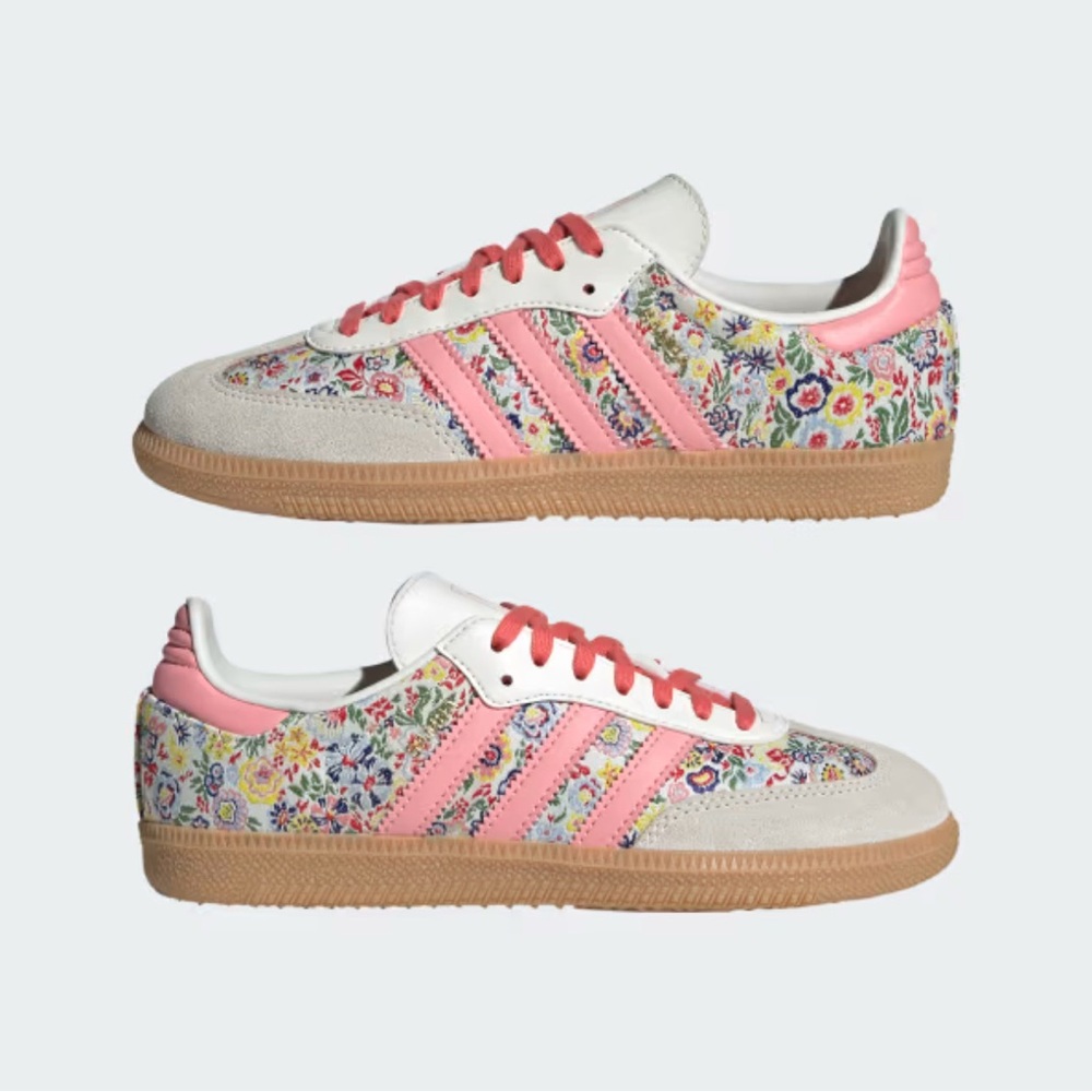adidas Kids Pink Floral-Print Sneakers